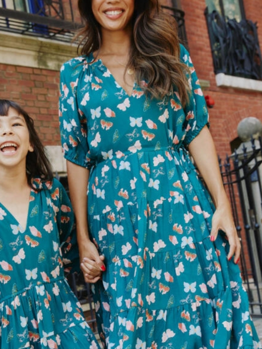 Maison Me Hadley V-Neck Midi Dress in Mediterranean Teal Butterfly Print Size M